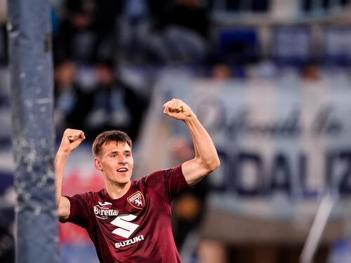 Gineitis risponde a Marusic: il Toro stoppa la Lazio nella corsa europea