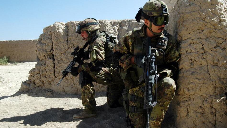 Macché missioni di pace. Gli italiani fanno la guerra