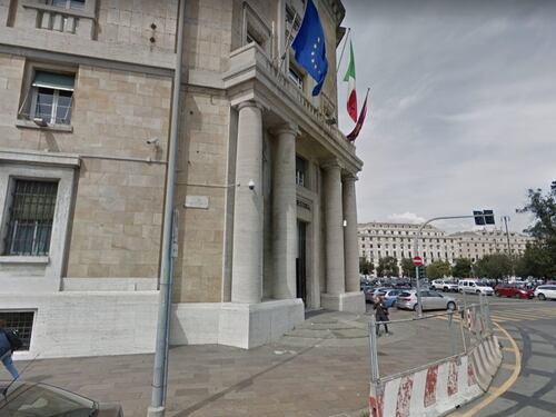88enne strangola la moglie malata e tenta il suicidio