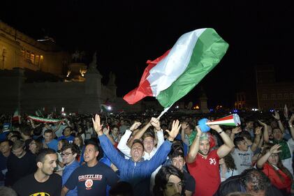 Tifosi azzurri in festa 14