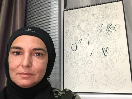 Sinead O'Connor si converte all'islam: si fa chiamare Shuhada
