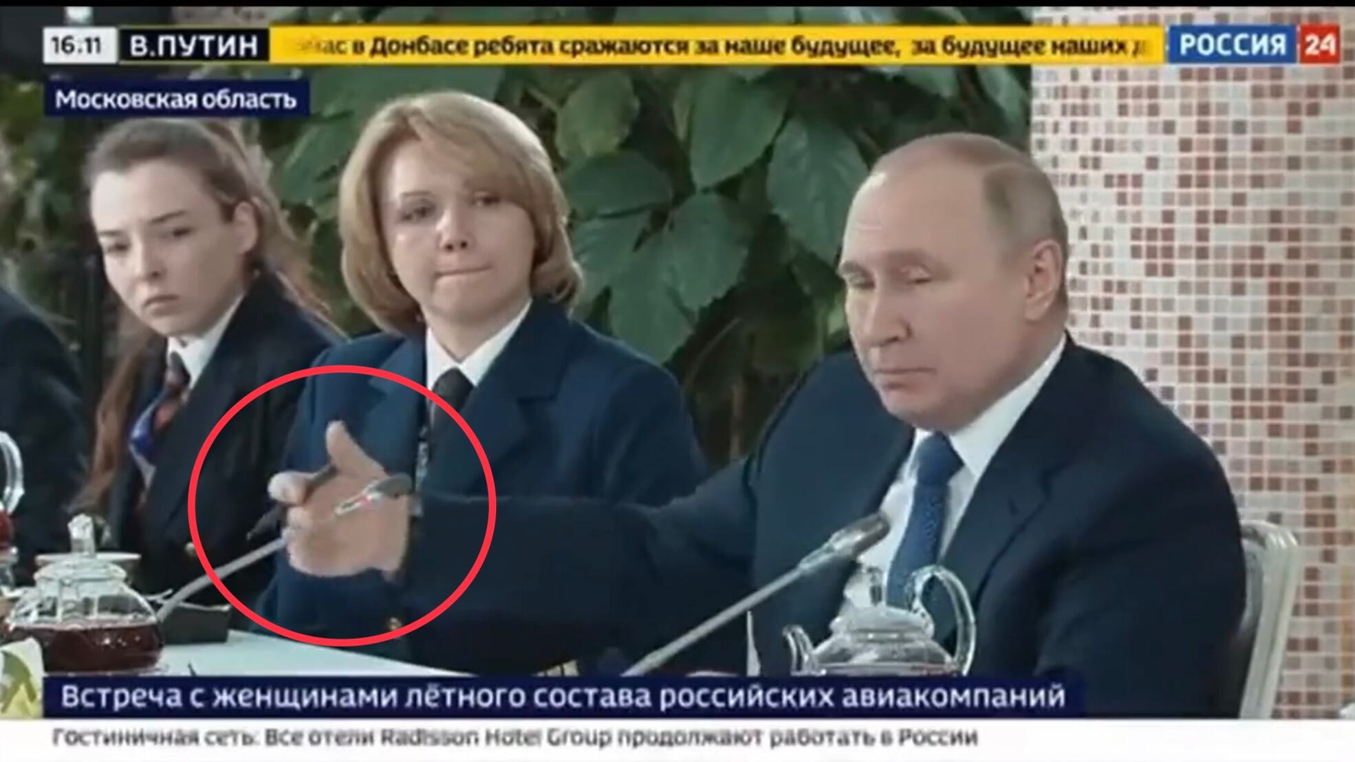 Giallo attorno al video di Putin. E Zelensky attacca: "Qui è tutto vero"