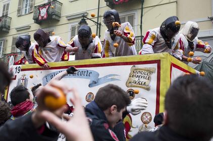 Storica battaglia delle arance ad Ivrea 3