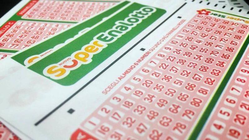 SuperEnalotto, il 2023 anno record: vincite per 1,4 miliardi di euro