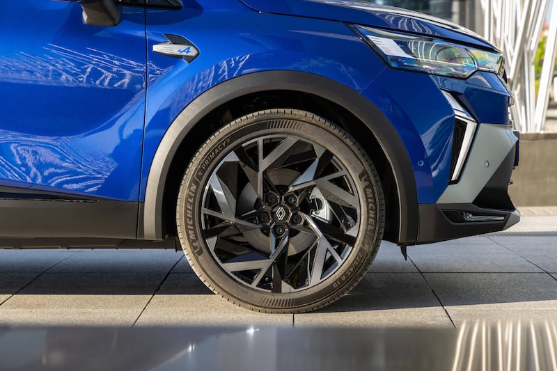 Nuovo Renault Captur: guarda tutte le foto 12