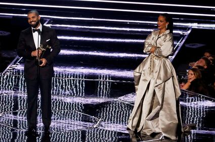 MTV VMA 2016: Drake e Rihanna, le immagini 26