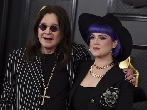 Ozzy Osbourne spiega la sua vita con il Parkinson