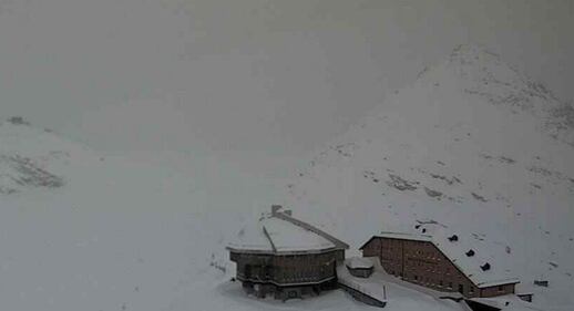 È  arrivata la prima neve al Nord 9