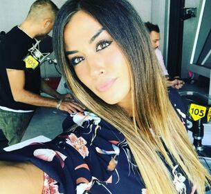 Giorgia Palmas, scollatura hot su Instagram 14