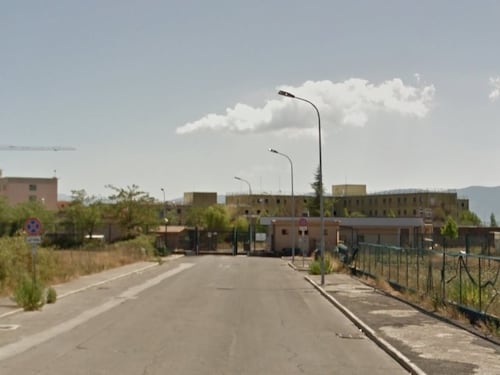 Detenuto straniero pesta agente: "Basta, espulsione e pene in patria"