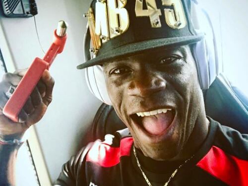 Mario Balotelli replica: "A 200 all'ora in autostrada? Non è vero"