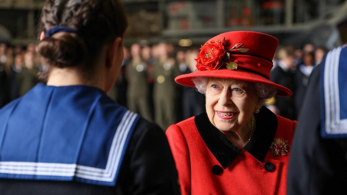 "Aboliamo la monarchia". I repubblicani ripartono all’attacco dopo la morte della regina