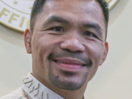 Boxe, brutte notizie per Pacquiao: cornea graffiata e casa svaligiata