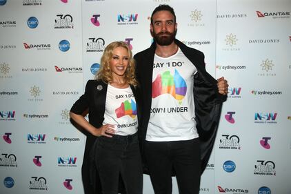 Kylie Minogue sexy per un calendario 29