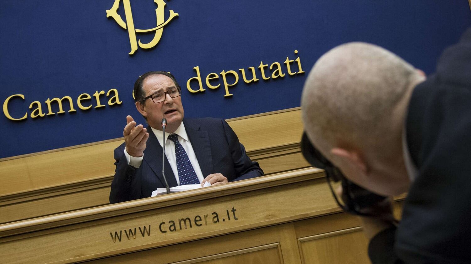 I pm dribblano Galan: lo sentiranno da arrestato