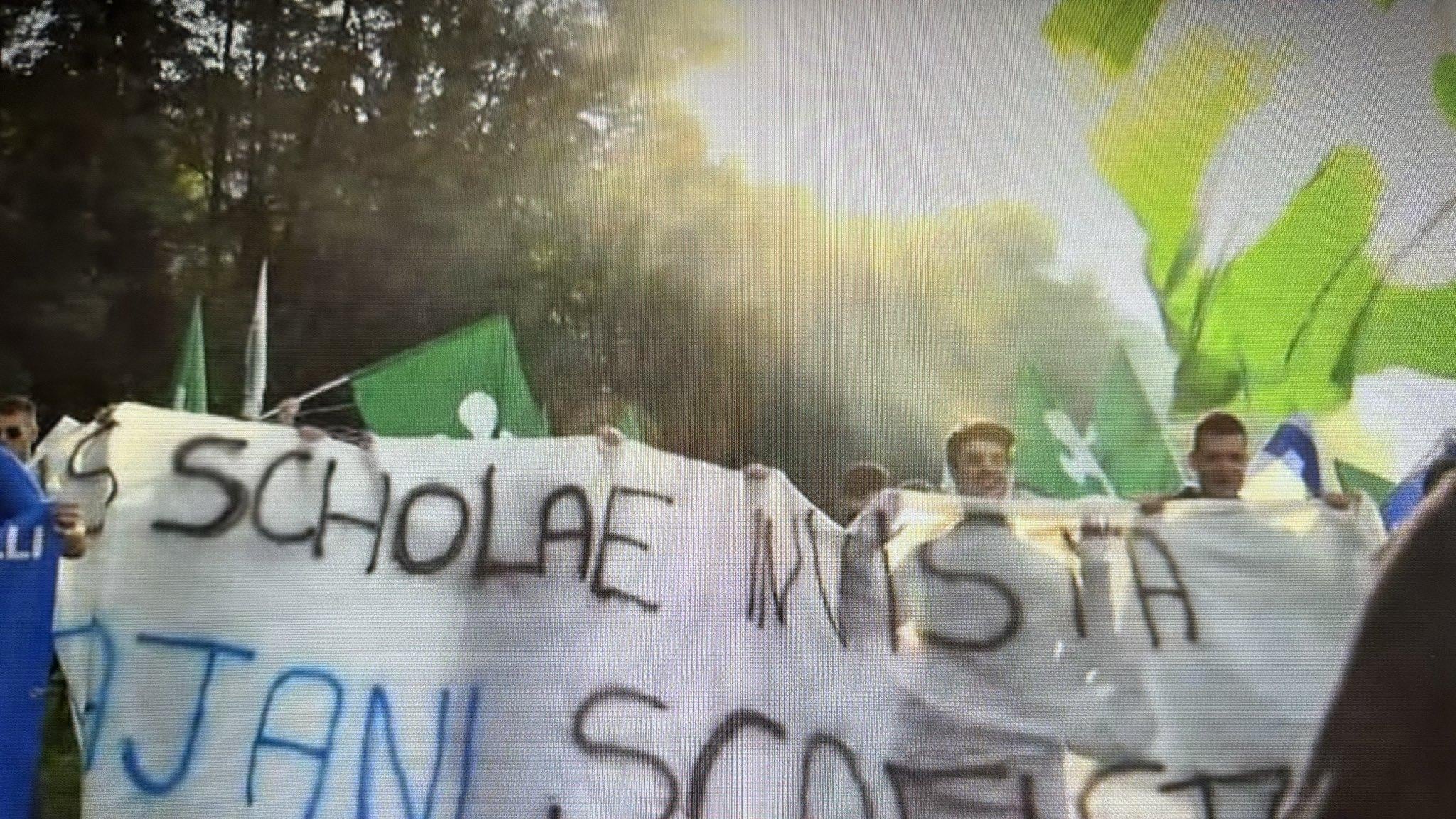 I giovani leghisti contro Forza Italia