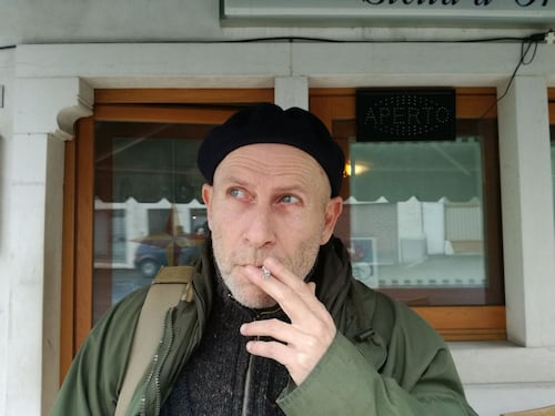 Quei "Black Tulips" colti da Trevisan odorano di "Petrolio"