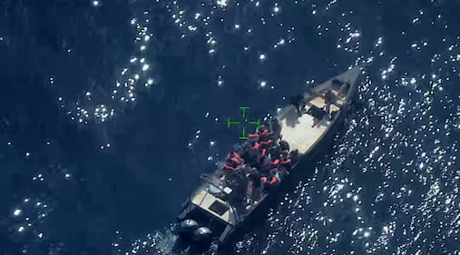 Sea Watch sotto inchiesta: il video di Frontex riprende il trasbordo con i trafficanti 9