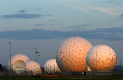 La stazione del Nsa: all'alba è pure bella 1