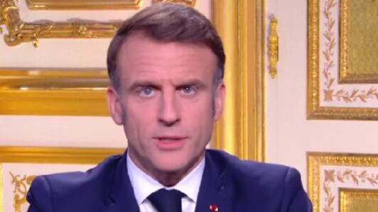 Perché il debito è uno scudo per Macron