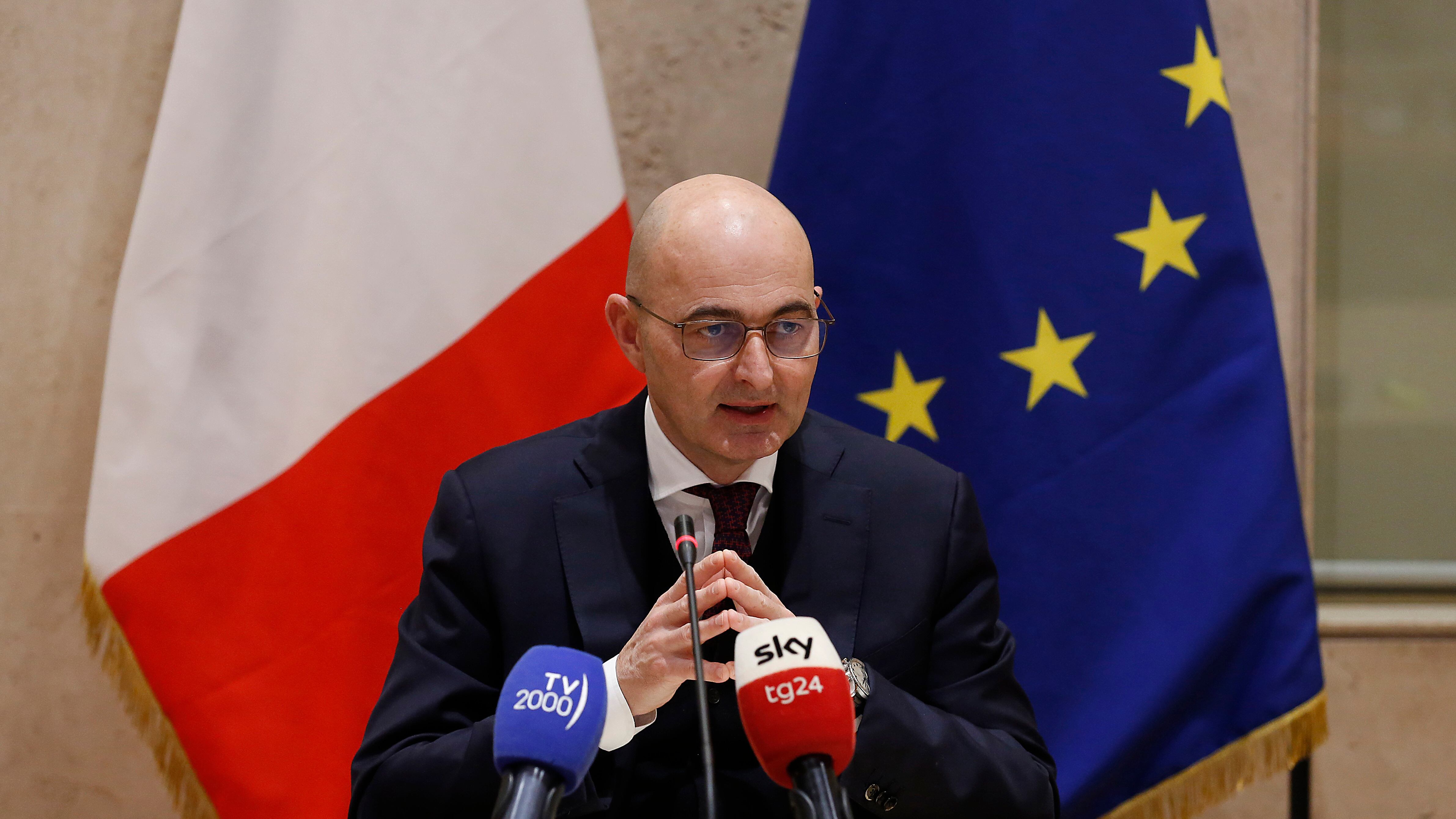 La sinistra lincia Pinelli. "Accusa il vecchio Csm"