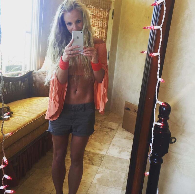 Britney Spears con gli occhiali, foto 12