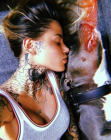 Zoe Cristofoli, le immagini più sexy 8