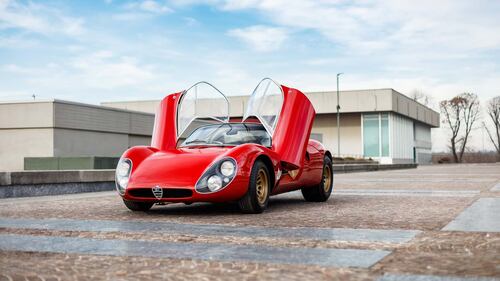 Alfa Romeo 33 Stradale, guarda tutte le foto 4
