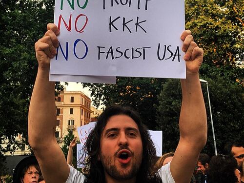 Roma, manifestazione anti-Trump