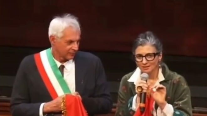 L'Emilia-Stalingrado la protegge ancora Nel Pd: "Ora basta"