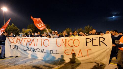 Torino, guerriglia antagonista ai mercati generali 19