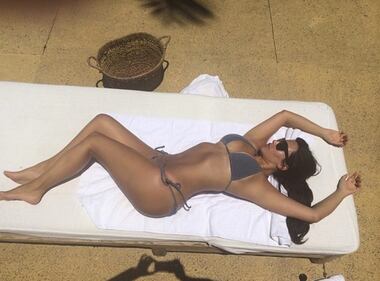 Kim Kardashian, tra passerelle e selfie hot 41