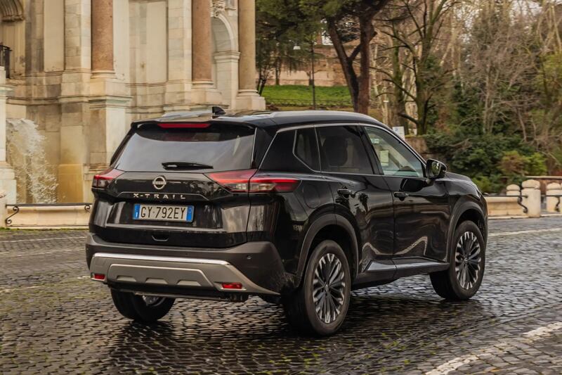 Nissan X-Trail 1.5 MHEV 2WD: guarda tutte le foto 7