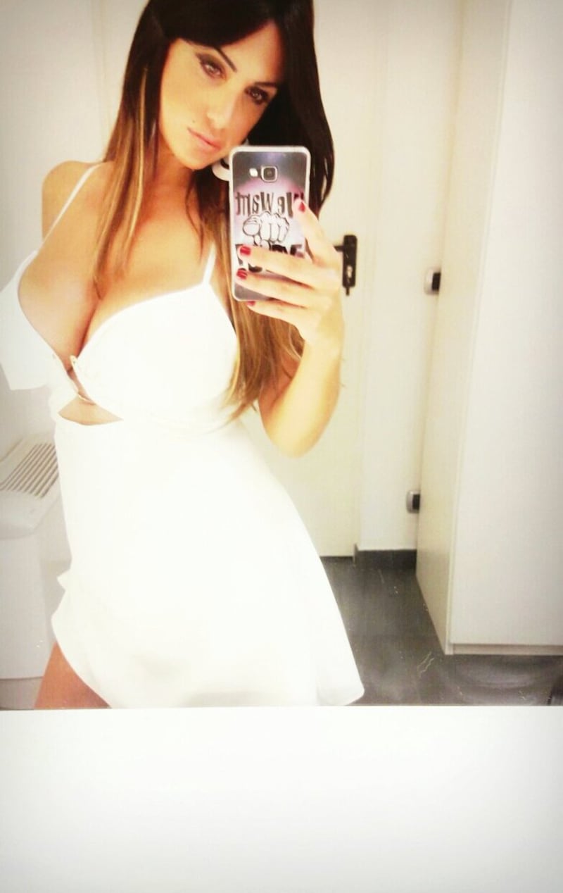 Marika Fruscio, curve sexy sui social: foto 52