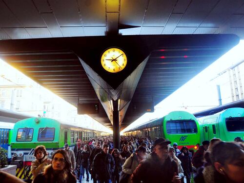 Sanità, treni e giovani: le priorità di Fontana