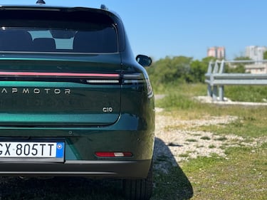 Leapmotor C10 REEV: guarda tutte le foto 15