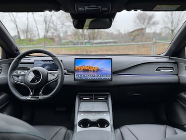 BYD Seal 6 DM-i Touring: guarda tutte le foto 18