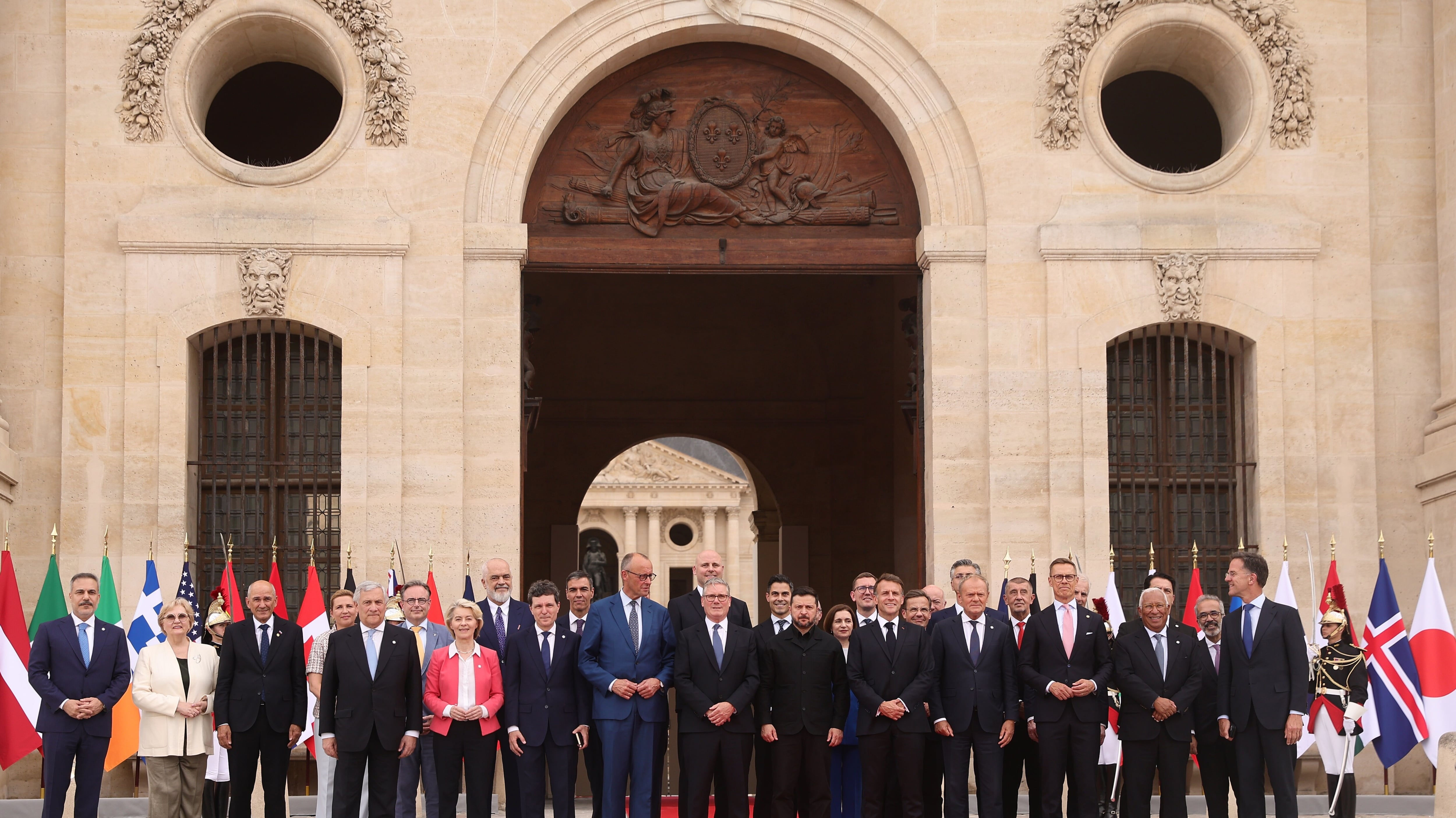 L'alleanza Kiev-Ue sulla difesa aerea. Putin: "Vinceremo"