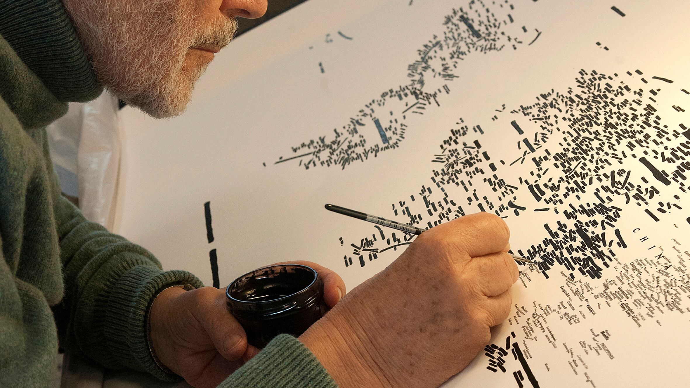 Diventa casa-museo l'atelier di Isgrò maestro di cancellature
