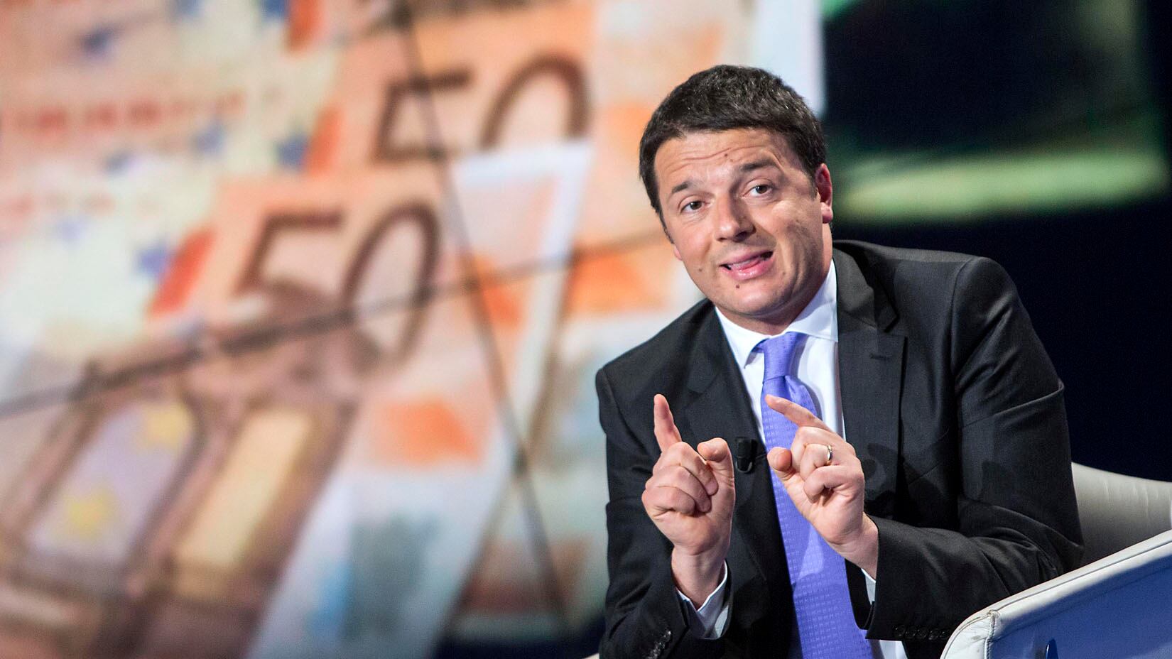 Da Renzi regalo milionario alla coop indagata: maxi appalto in Angola