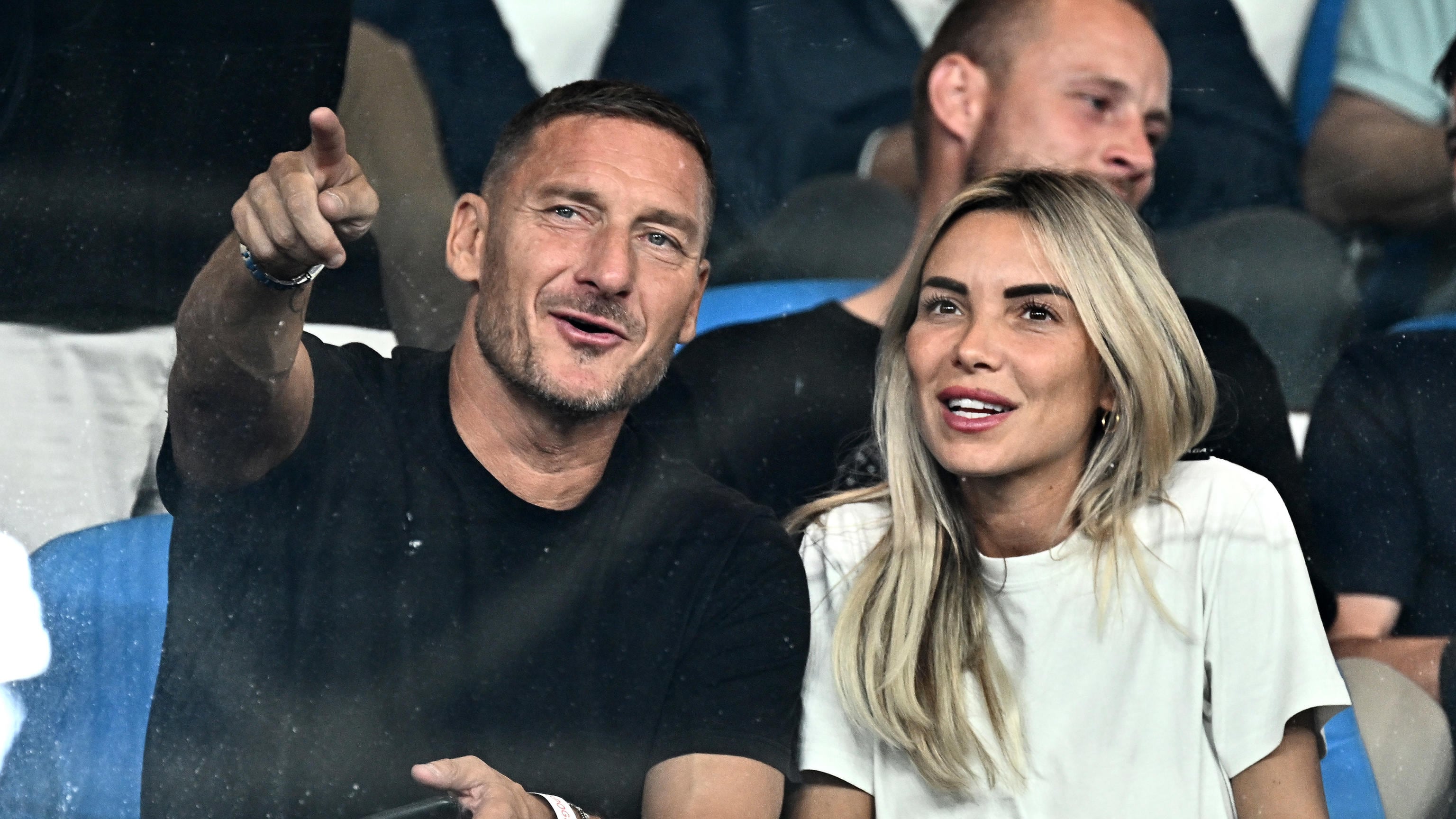 Capodanno alla Maldive, Totti e Noemi via da Roma per le festività