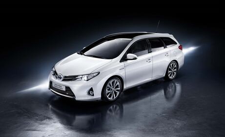 Toyota Auris Touring Sports 3