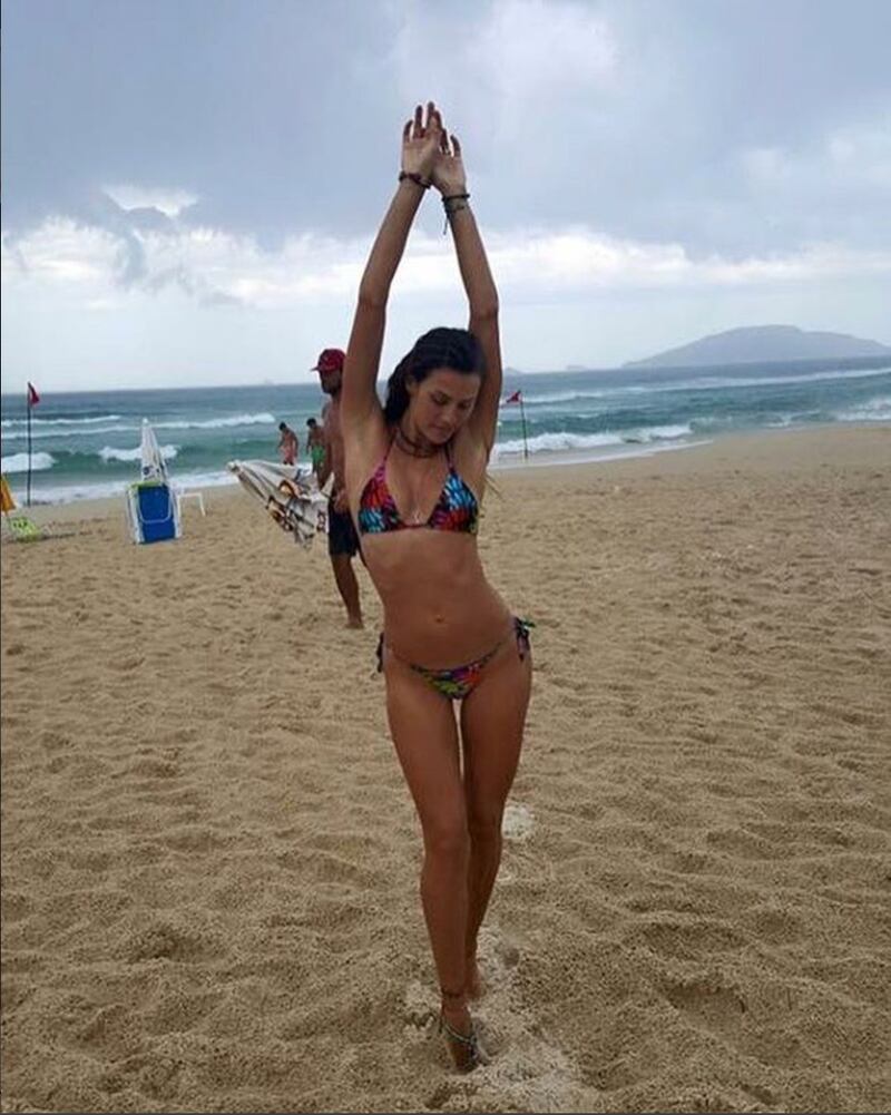 Dayane Mello hot all'Isola 2017, ecco l'abito con i mosquitos 2