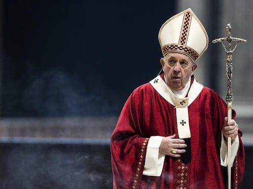Vaticano, svolta del Papa nell'annuario: scompare "vicario di Cristo"