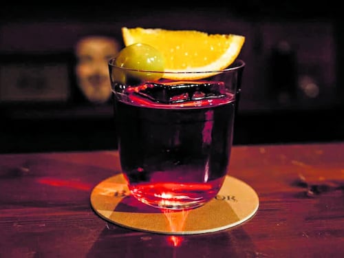 La magia di "Backdoor 43", il bar più piccolo del mondo