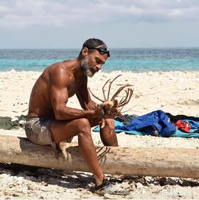 Isola 2017: i momenti più sexy del reality 33