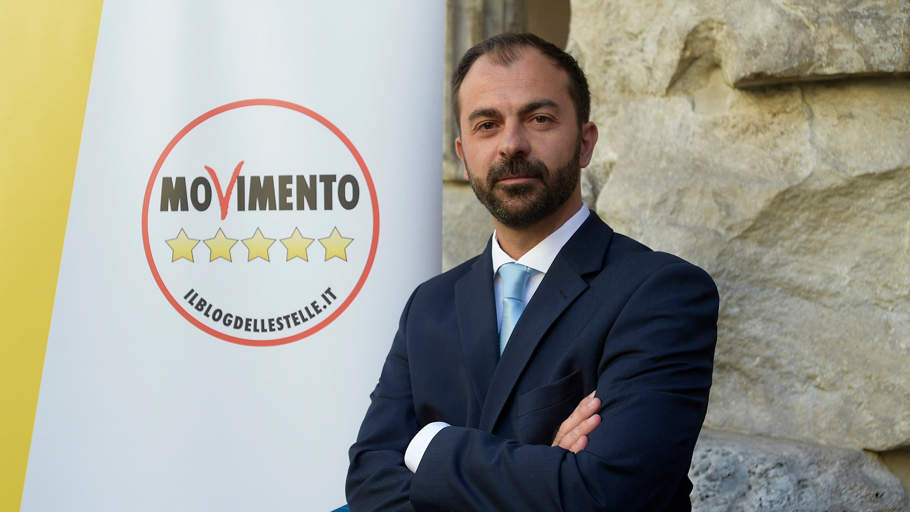 Fioramonti: "Troviamo i 3 miliardi per scuola e università, altrimenti mi dimetto"
