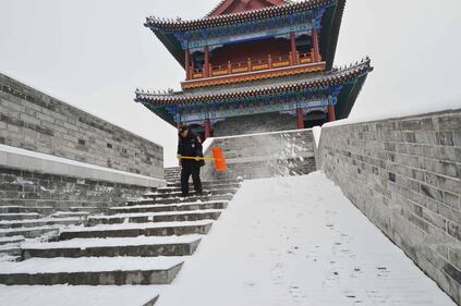 Cina ,la neve rende magica la città vecchia di Qingzhou 5