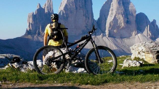 Trentino, vacanza per sport in sella alla mountain bike