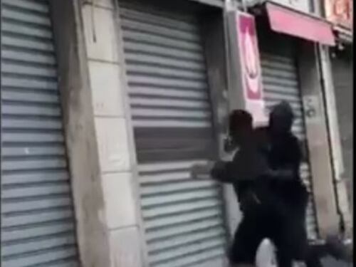 Lite tra immigrati per l’elemosina: paura a Castellammare di Stabia